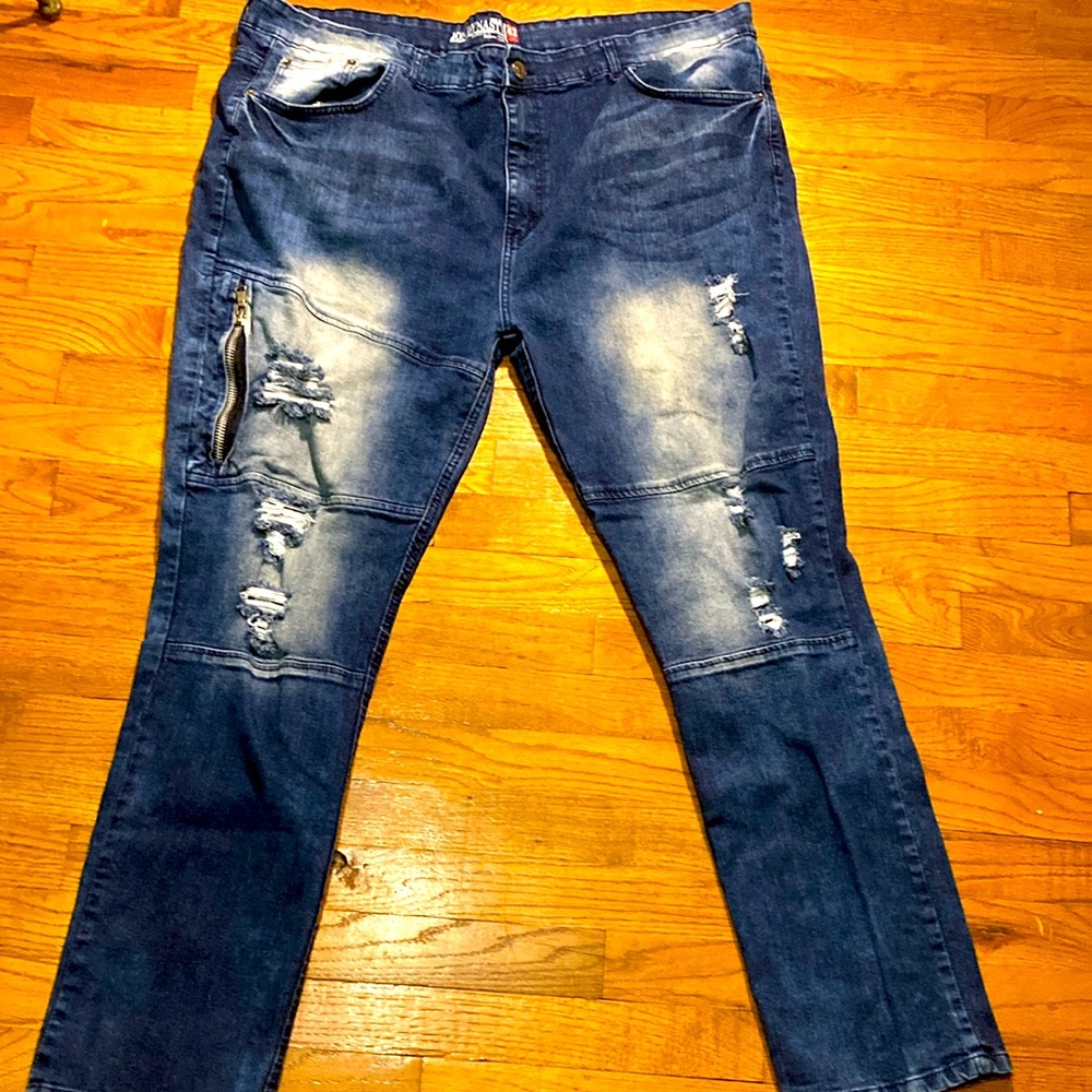 LION DYNasty Men's Distressed Blue Jeans size 42